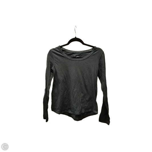Top Long Sleeve By Xhilaration In Grey, Size: M