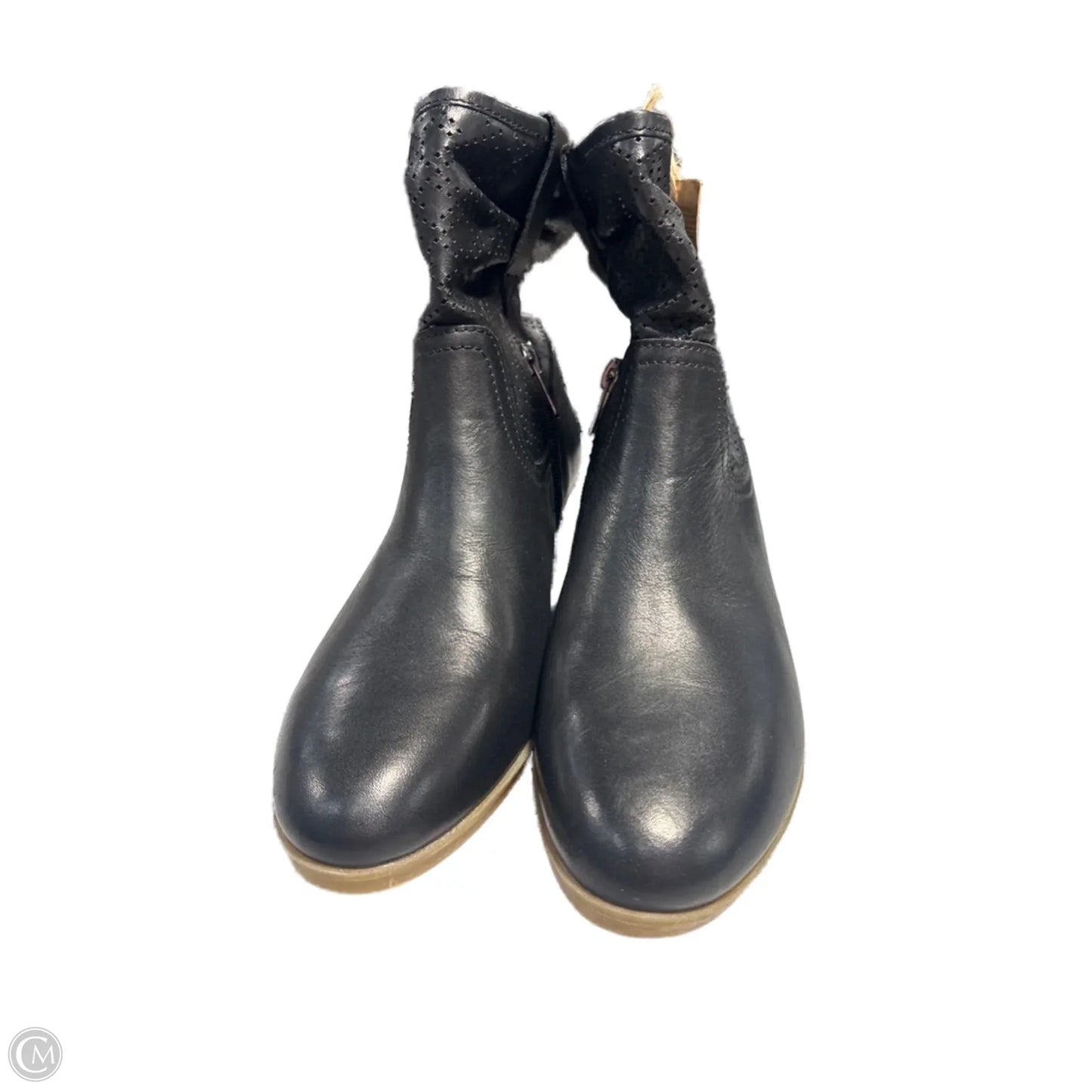 Boots Ankle Flats By Pikolinos In Black, Size: 8