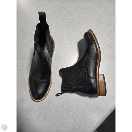 Boots Ankle Flats By Cma In Black, Size: 9