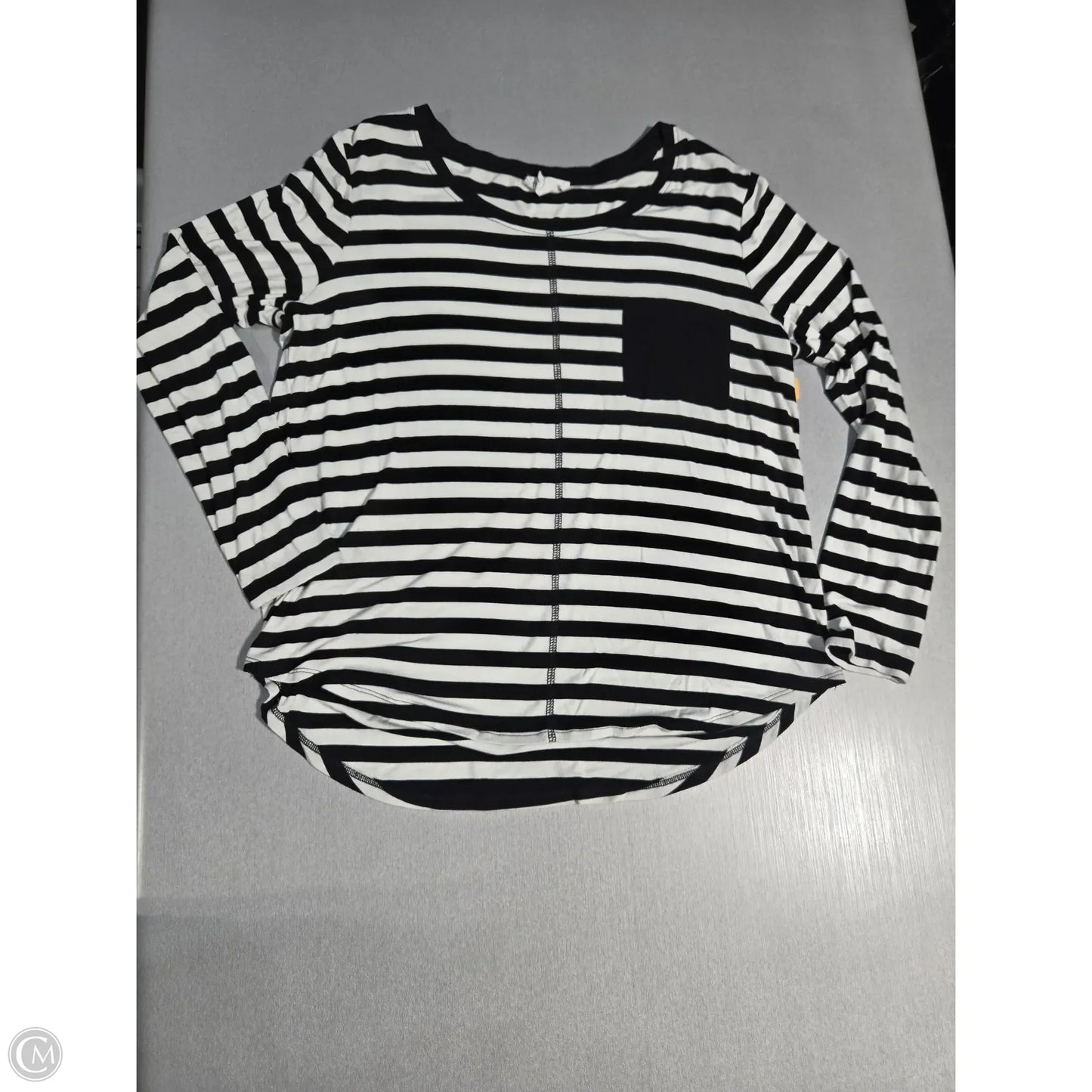 Top Long Sleeve By Tribal In Black, Size: M