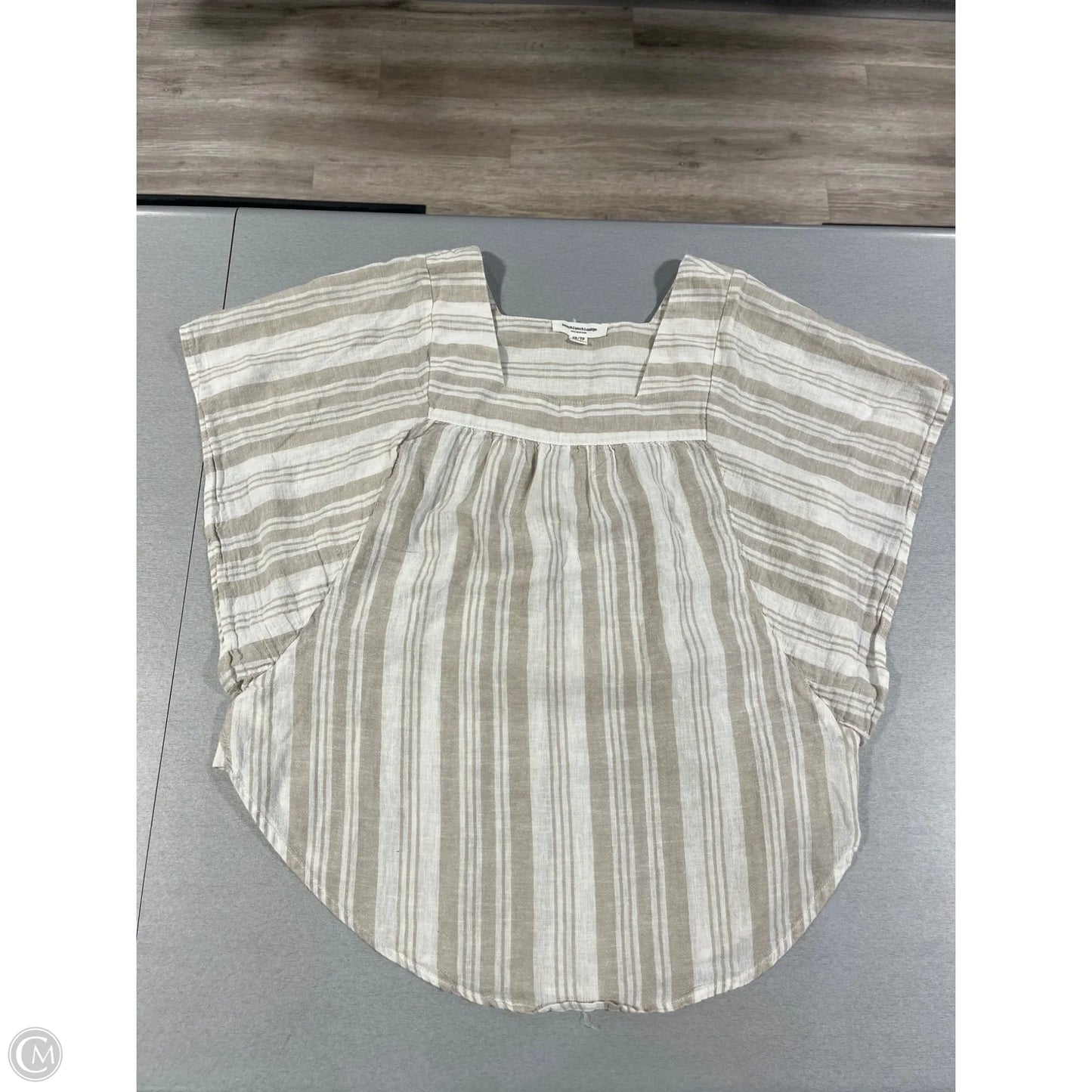 Top Short Sleeve By Beachlunchlounge In Striped Pattern, Size: Xs