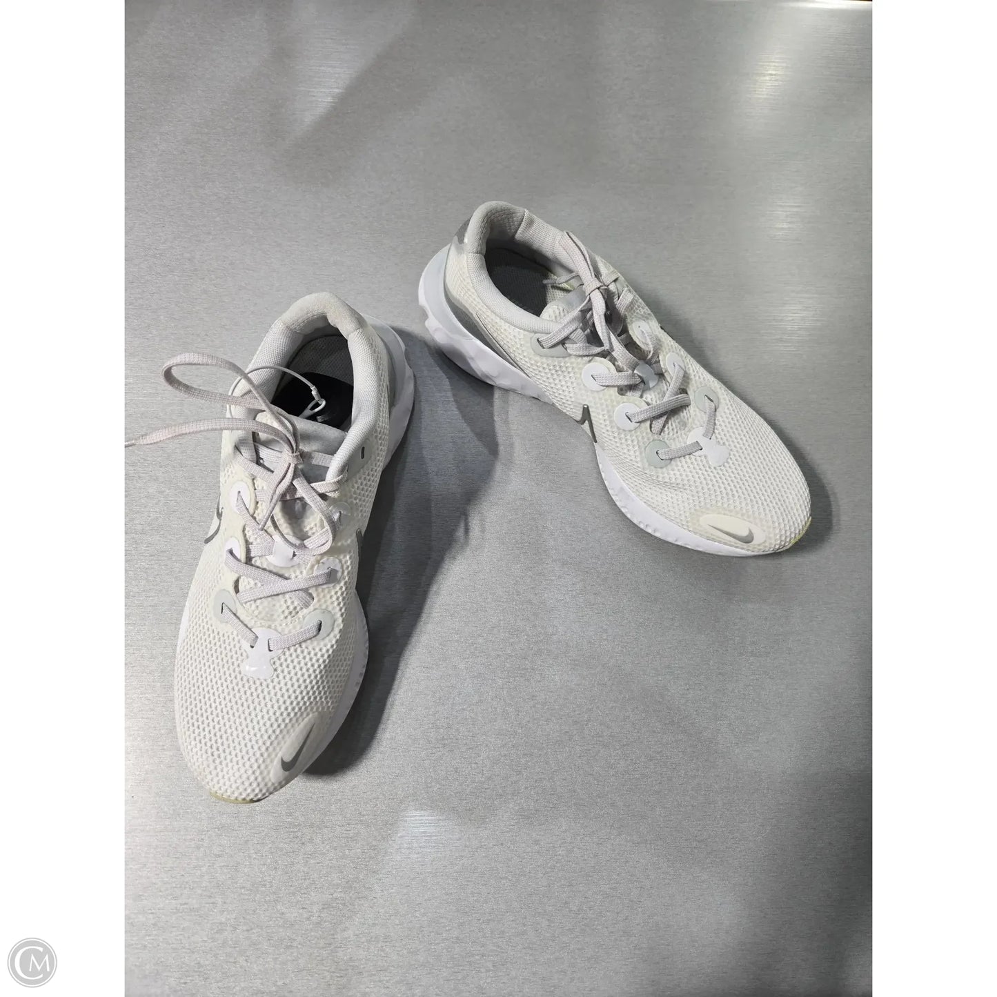 Shoes Athletic By Nike In White, Size: 10