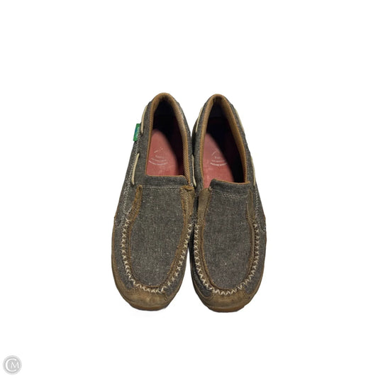 Shoes Flats By Cmc In Brown, Size: 9