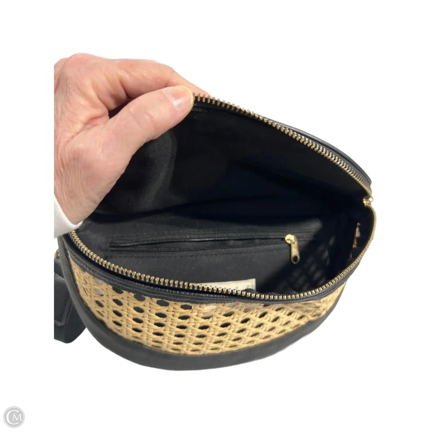 Crossbody By Universal Thread, Size: Small