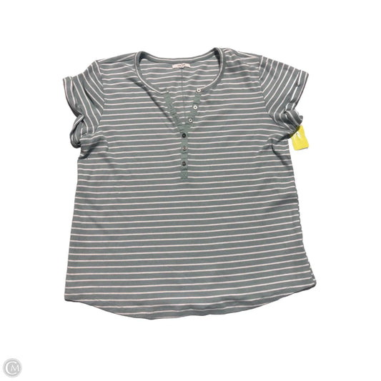 Top Short Sleeve By Maurices In Striped Pattern, Size: Xxl