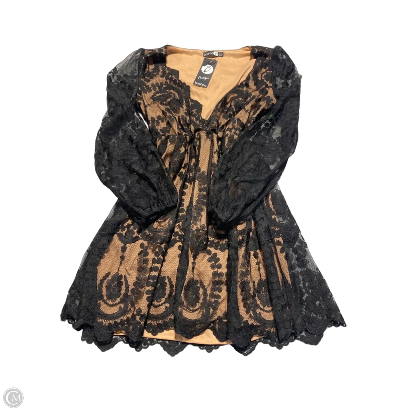 Dress Casual Short By Boohoo Boutique In Black & Tan, Size: S
