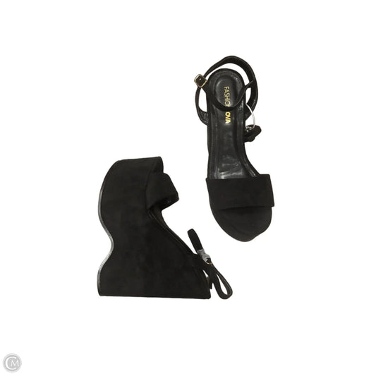 Boots Ankle Heels By Cmc In Black, Size: 6.5