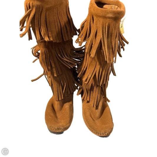Boots Knee Flats By Minnetonka In Brown, Size: 8