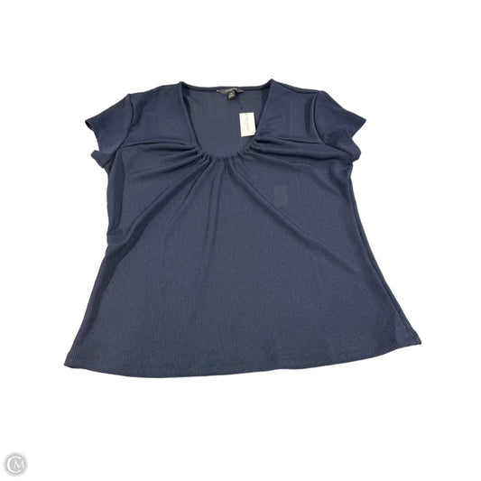Top Short Sleeve By Banana Republic In Navy, Size: M