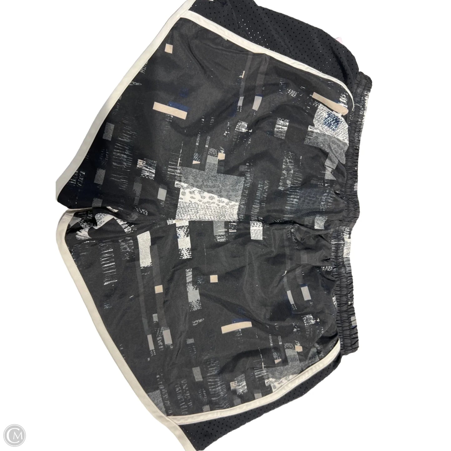 Athletic Shorts By Under Armour In Black, Size: M