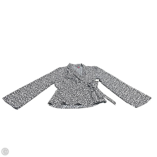Top Long Sleeve By Vince Camuto In Black & White, Size: S
