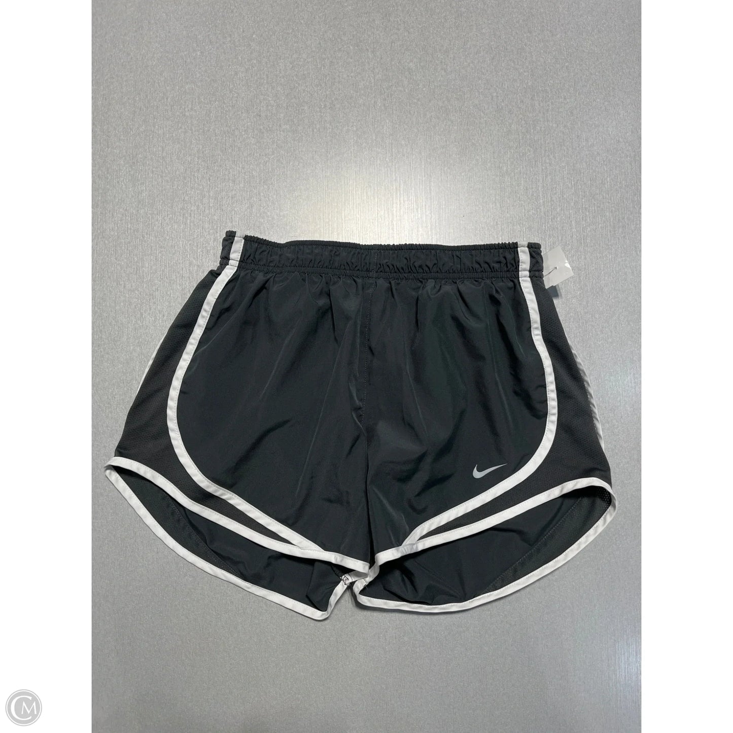 Athletic Shorts By Nike In Grey, Size: M