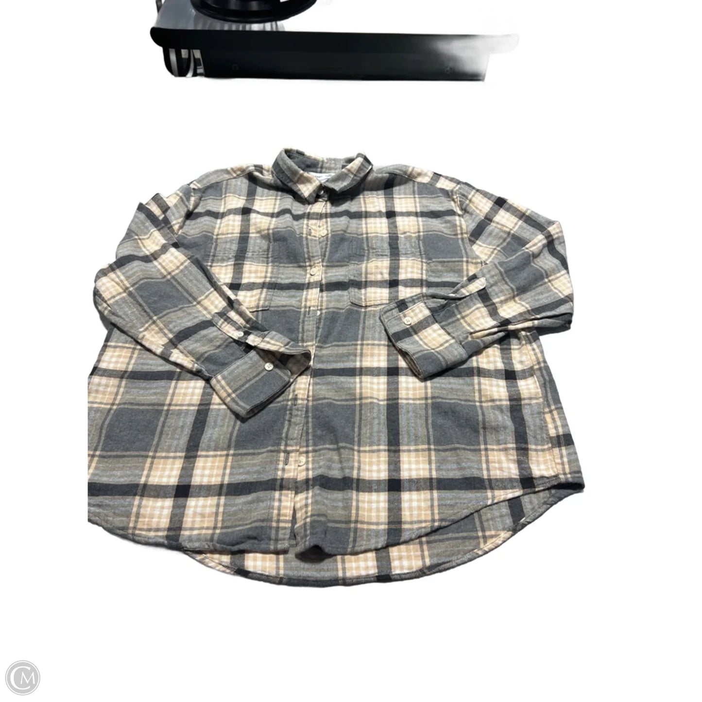 Top Long Sleeve By Old Navy In Plaid Pattern, Size: L