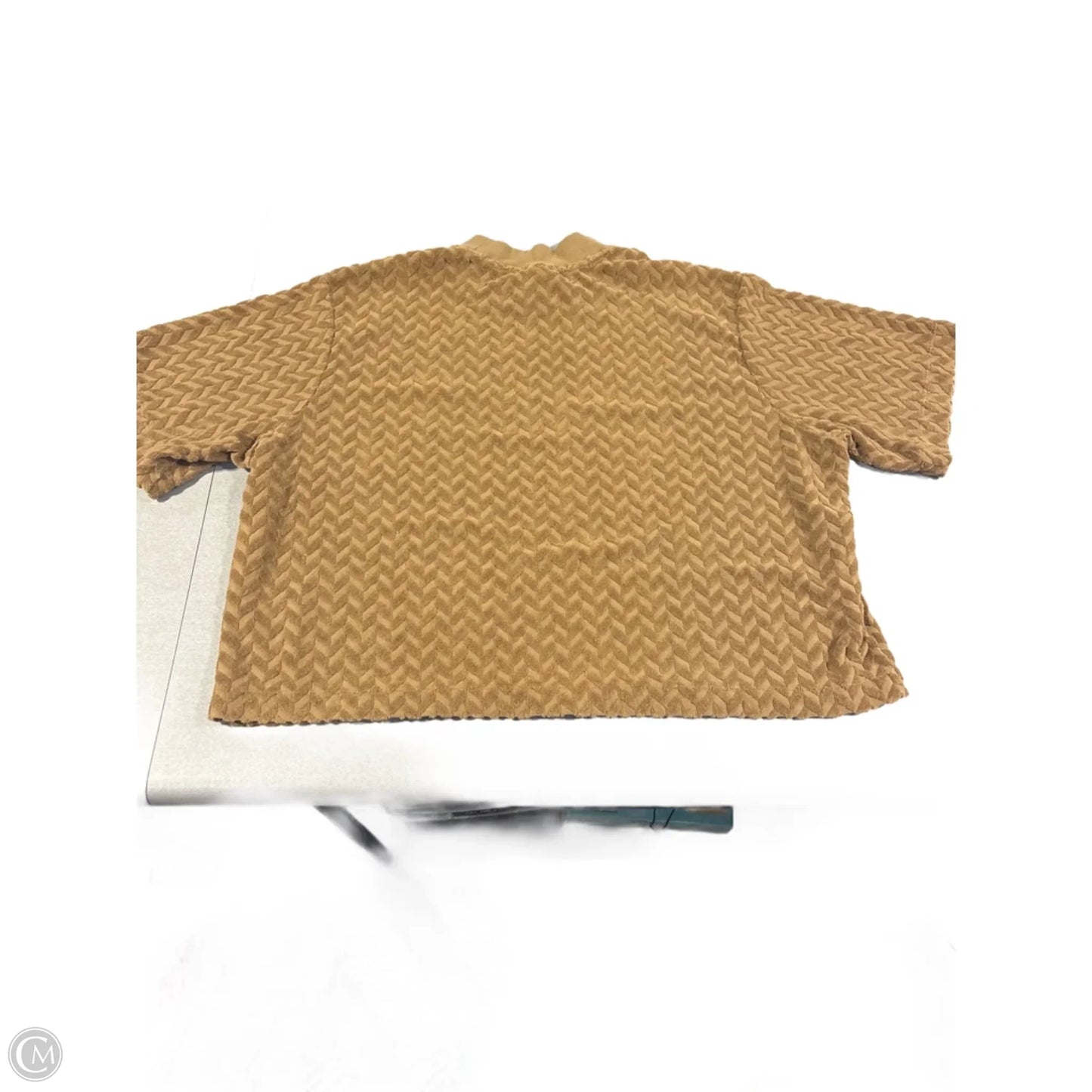 Top Short Sleeve By Nike In Tan, Size: L