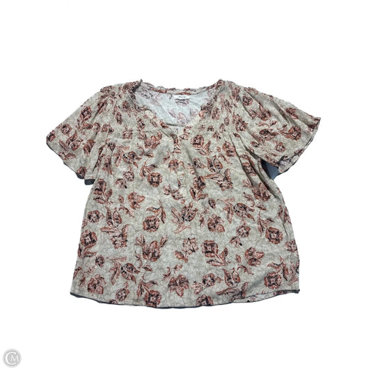 Top Short Sleeve By Maurices In Floral Print, Size: S