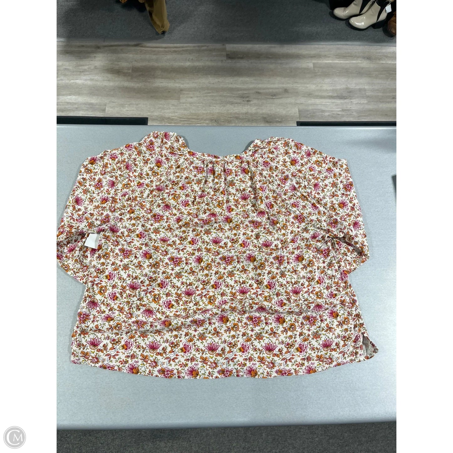 Top Long Sleeve By Old Navy In Floral Print, Size: L