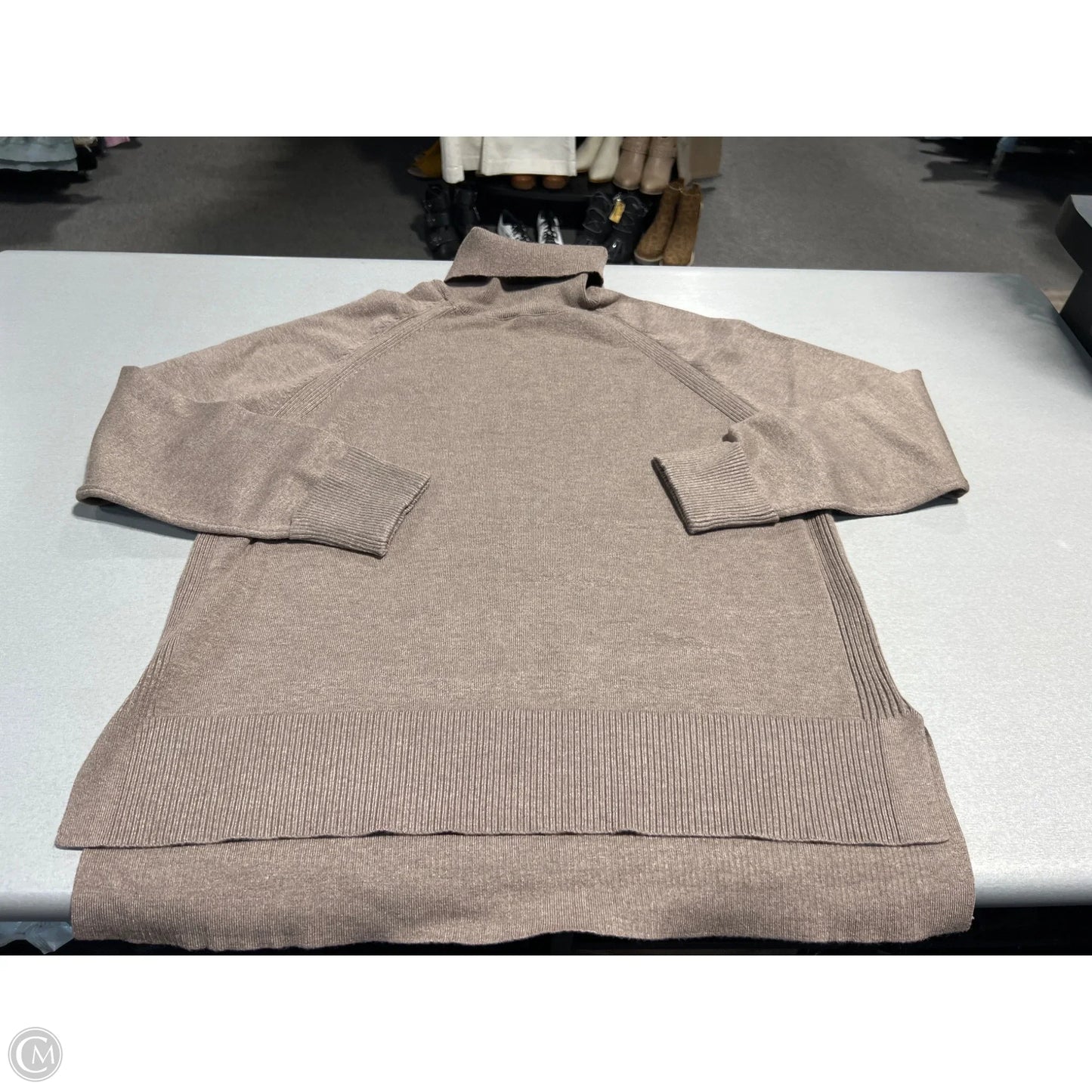 Sweatshirt Collar By Emerald In Brown, Size: L