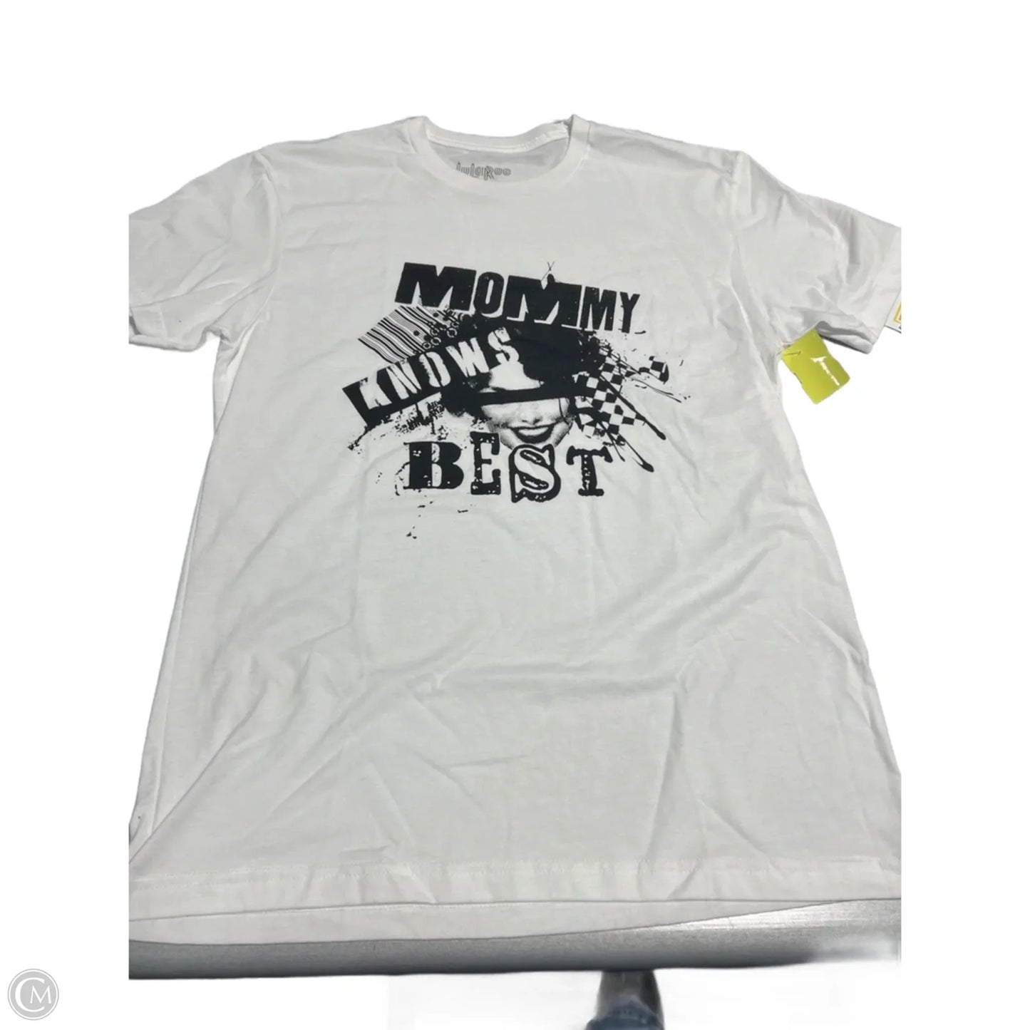 Top Short Sleeve Basic By Lularoe In White, Size: M