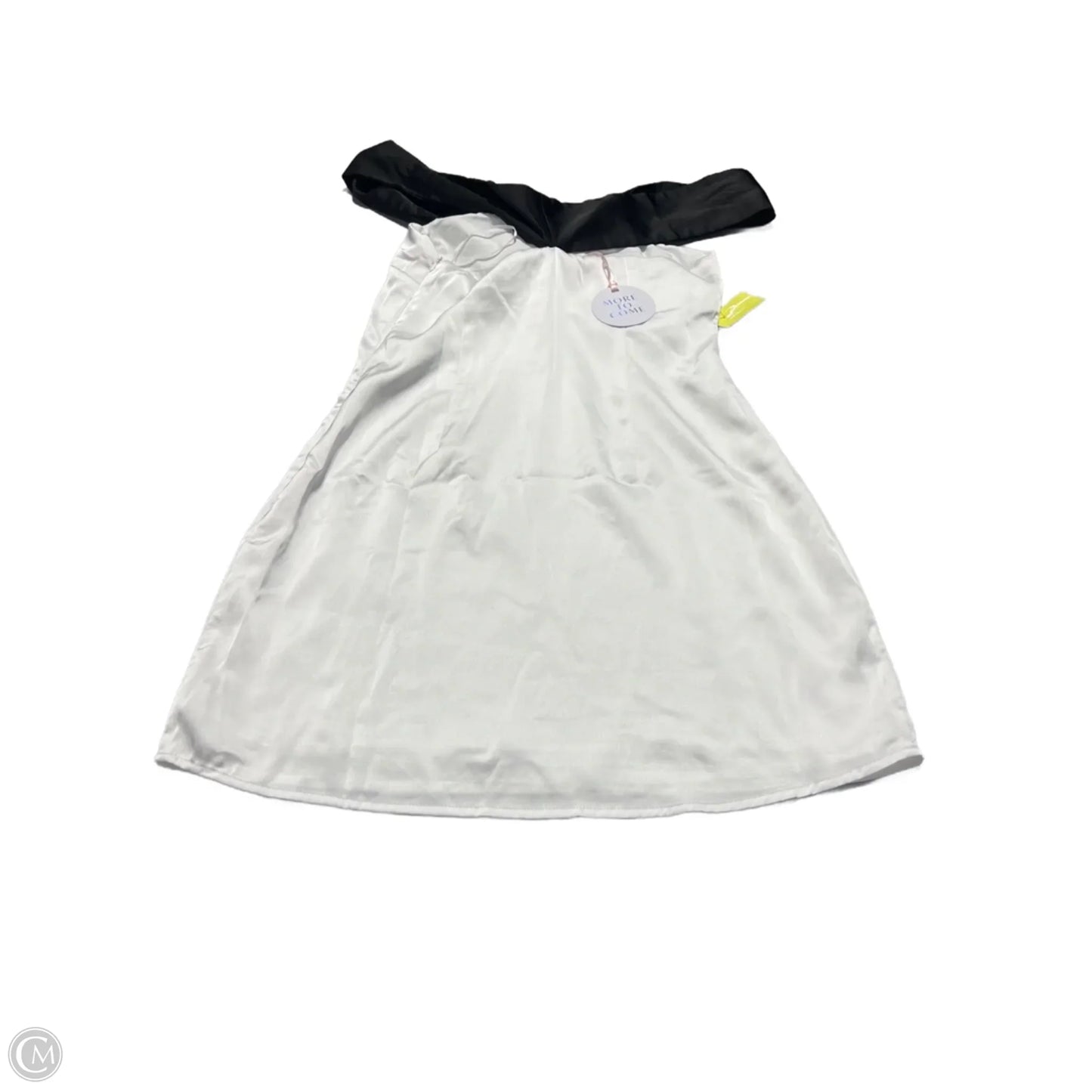 Dress Casual Short By Cmc In White, Size: S