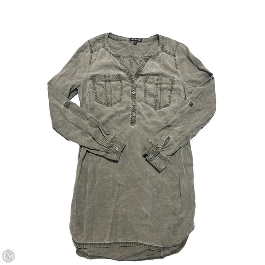 Top Long Sleeve By Express In Green, Size: Xs