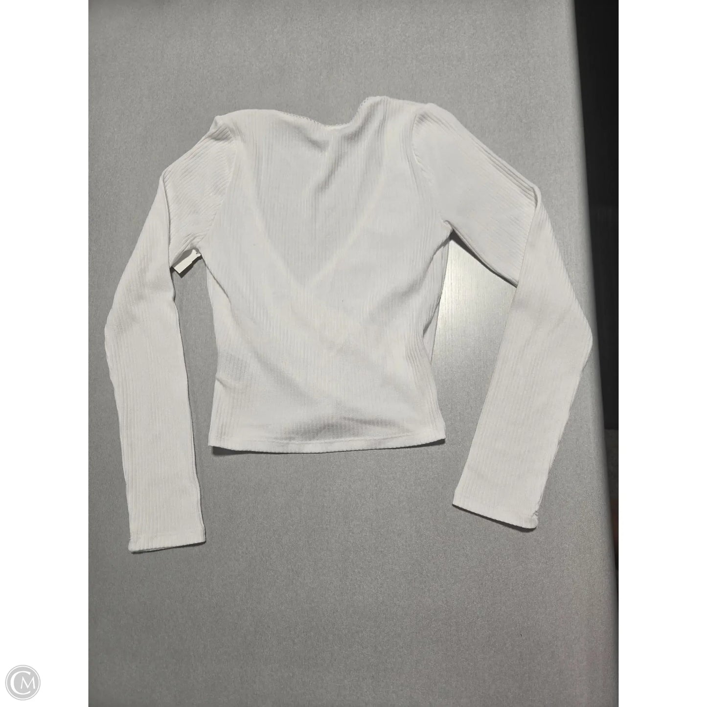 Top Long Sleeve By Cotton On In White, Size: S