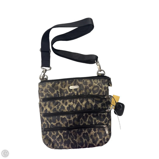 Crossbody By Baggallini, Size: Medium