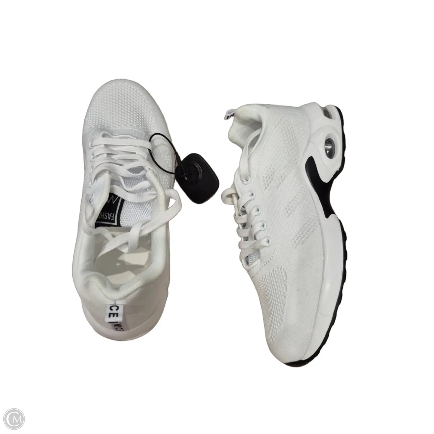 Shoes Sneakers By Cme In White, Size: 9.5