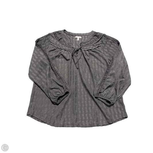 Top Long Sleeve By Maurices In Grey, Size: L