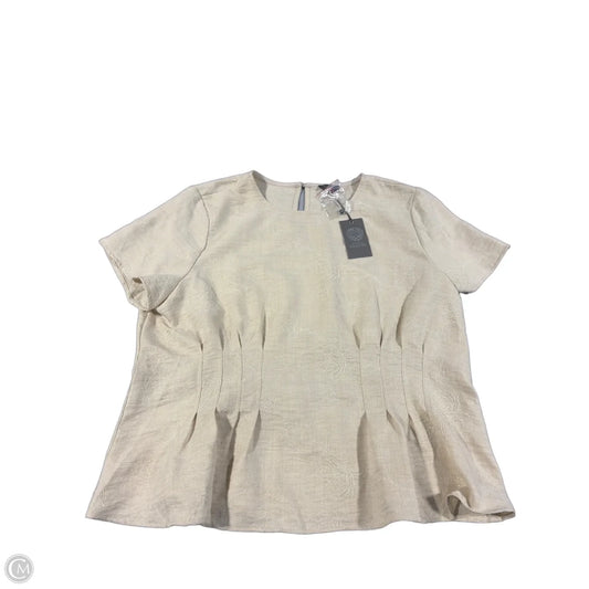 Top Short Sleeve By Vince Camuto In Tan, Size: Xl