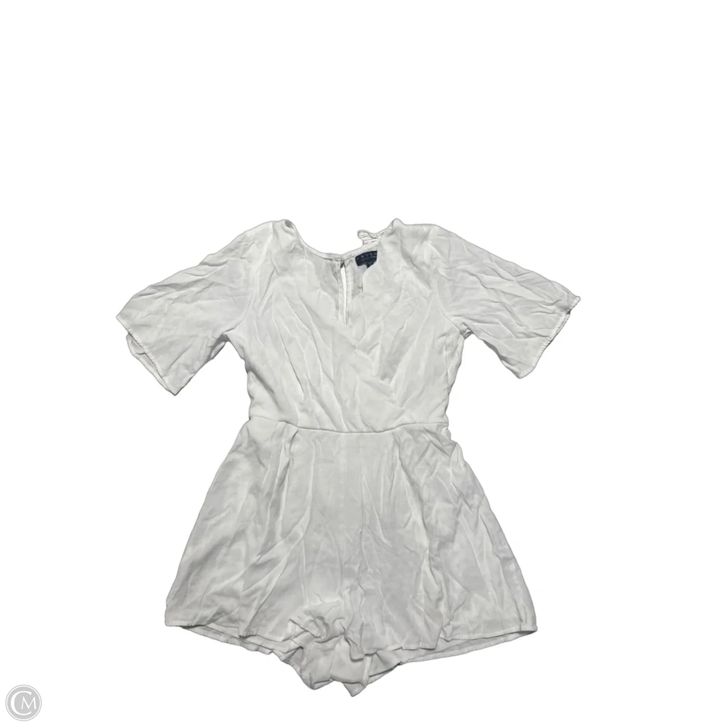 Dress Casual Short By Trixxi In White, Size: M