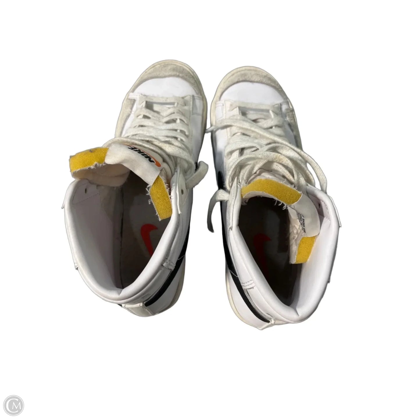 Shoes Sneakers By Nike In White, Size: 8.5