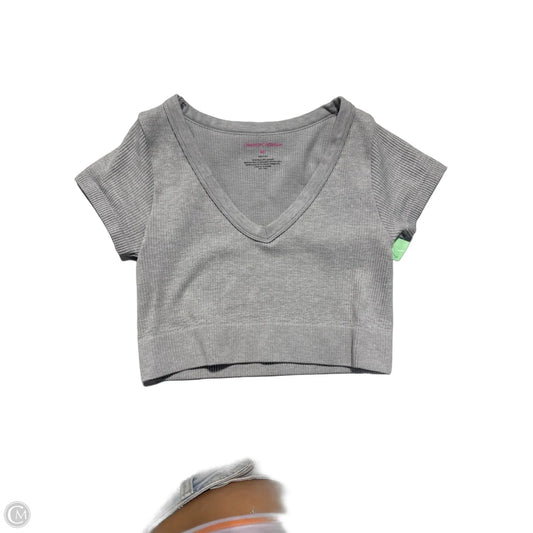 Top Short Sleeve By Cmc In Grey, Size: M
