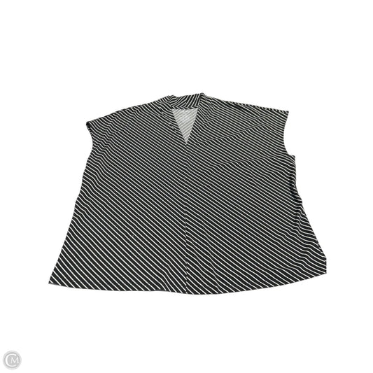 Top Short Sleeve By Nine West In Striped Pattern, Size: 1x