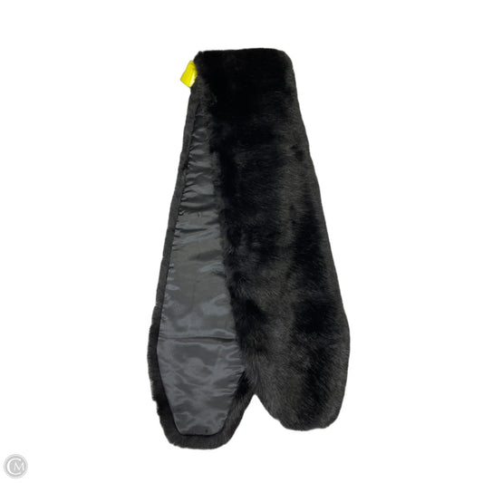 Scarf Winter By Halogen In Black