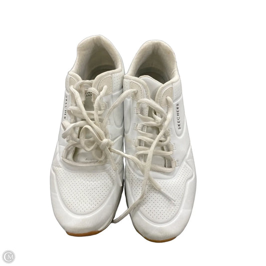 Shoes Athletic By Skechers In White, Size: 8.5