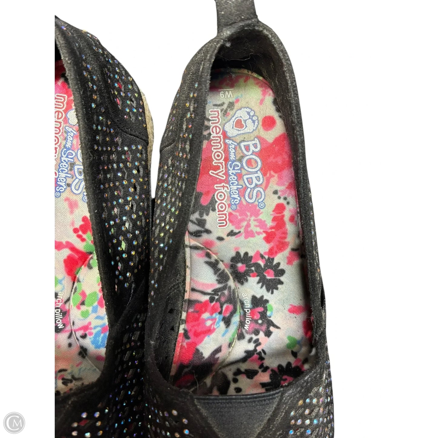 Sandals Flats By Bobs In Black, Size: 9.5