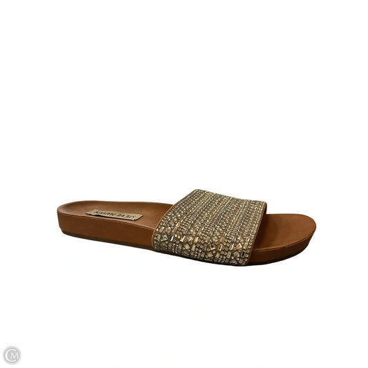 Sandals Flip Flops By Steve Madden In Brown & Silver, Size: 5.5