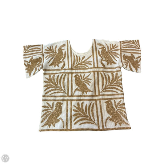 Top Short Sleeve By Cme In Tan & White, Size: Xs