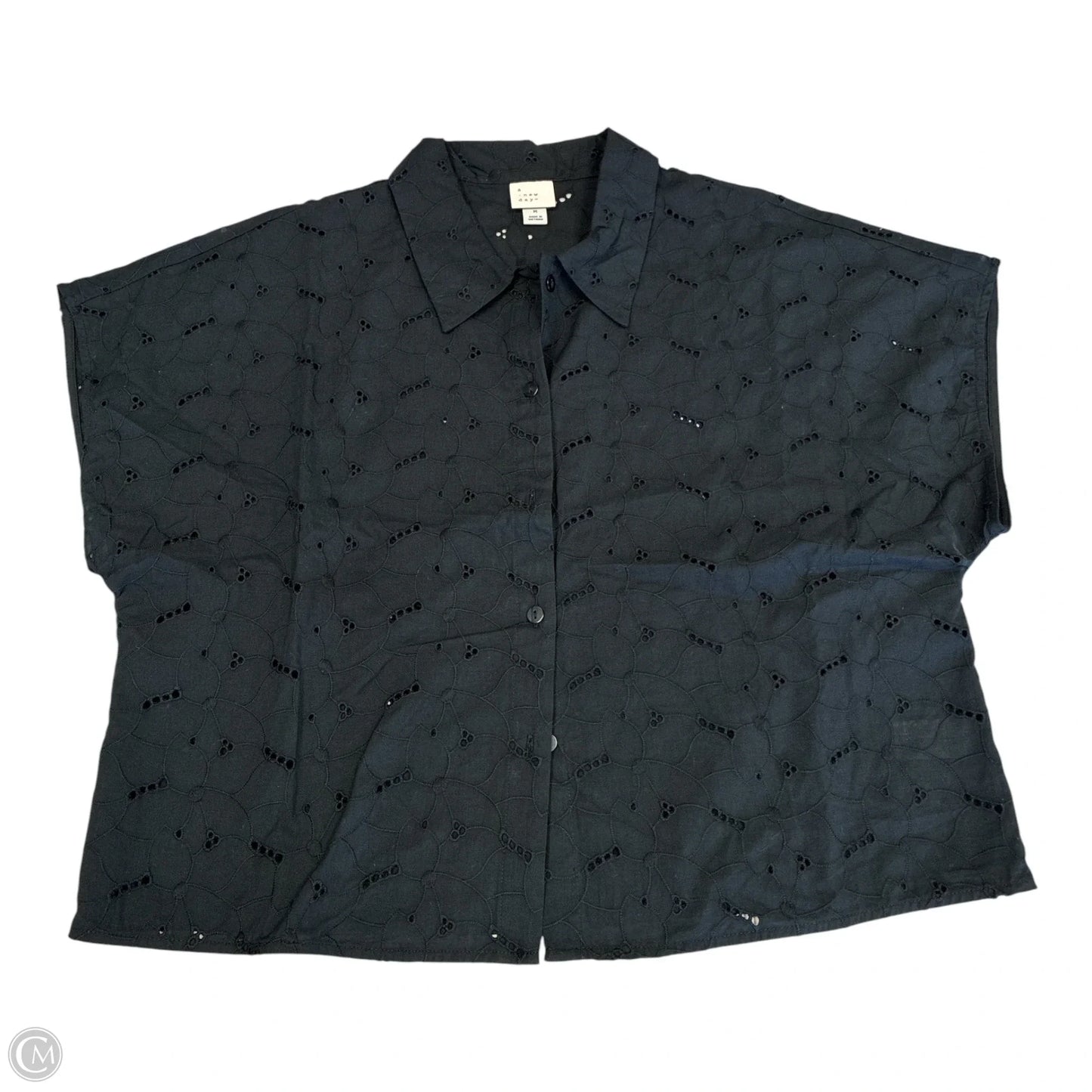 Top Short Sleeve By A New Day In Black, Size: M