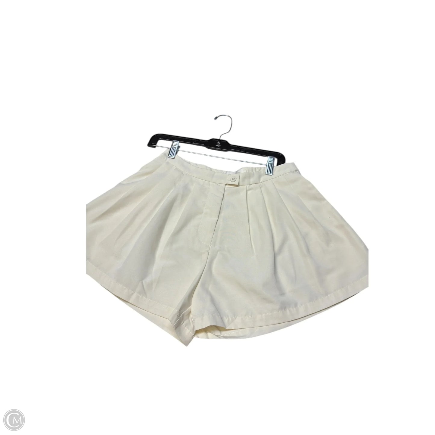 Shorts By Cmf In Cream, Size: 4