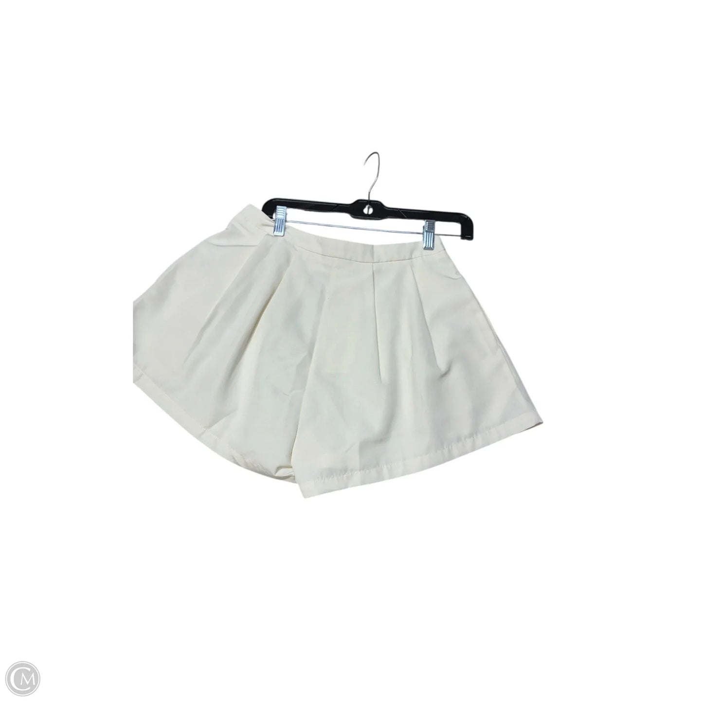 Shorts By Cmf In Cream, Size: 4