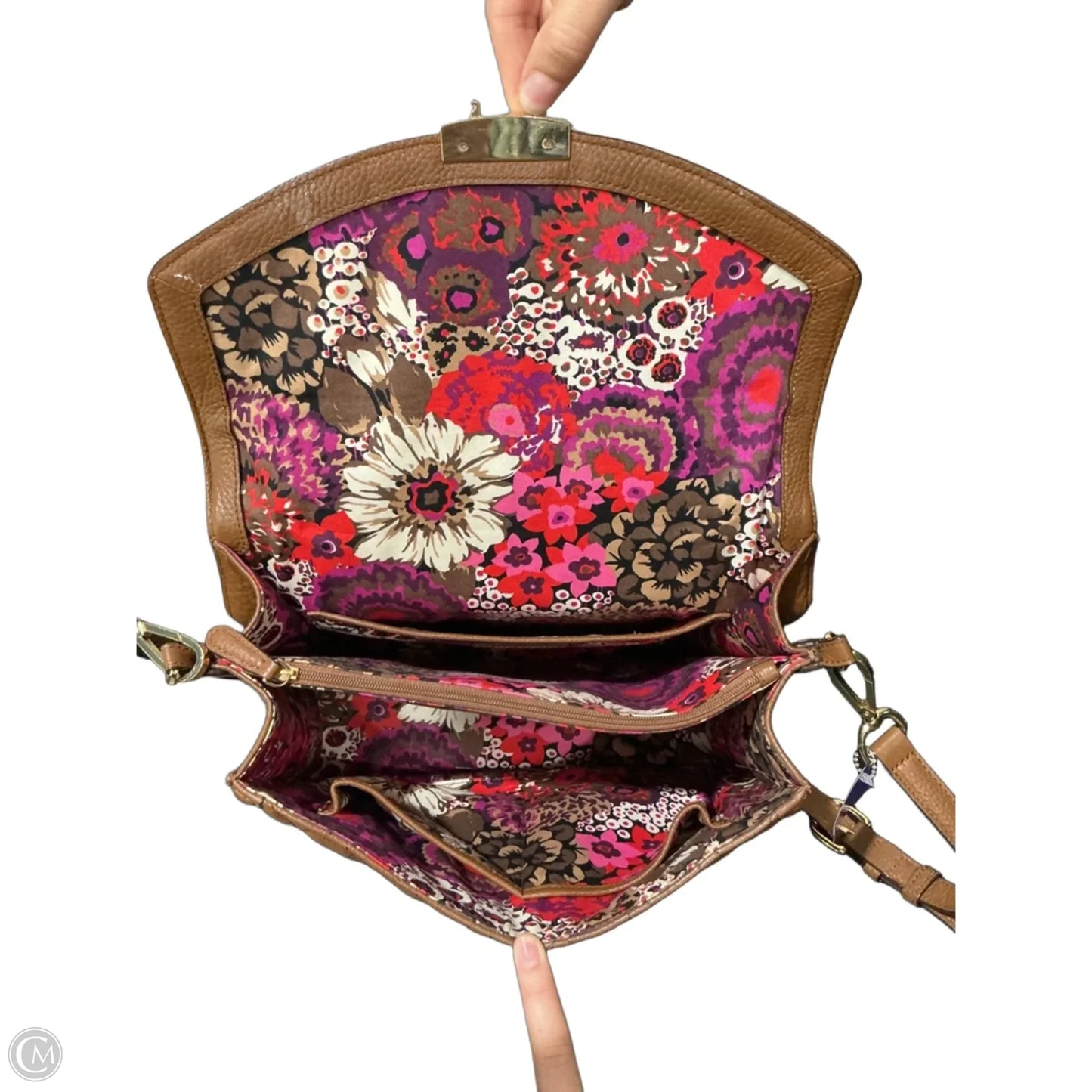 Handbag By Vera Bradley, Size: Medium