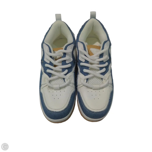 Shoes Sneakers By Clothes Mentor In Blue & White, Size: 7