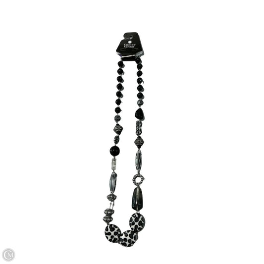 Necklace Other By Clothes Mentor