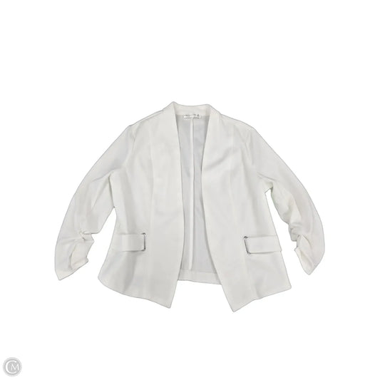 Blazer By Retrology In White, Size: Mp