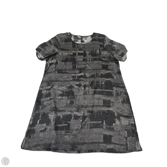 Top Short Sleeve By Eileen Fisher In Black & Grey, Size: Xl