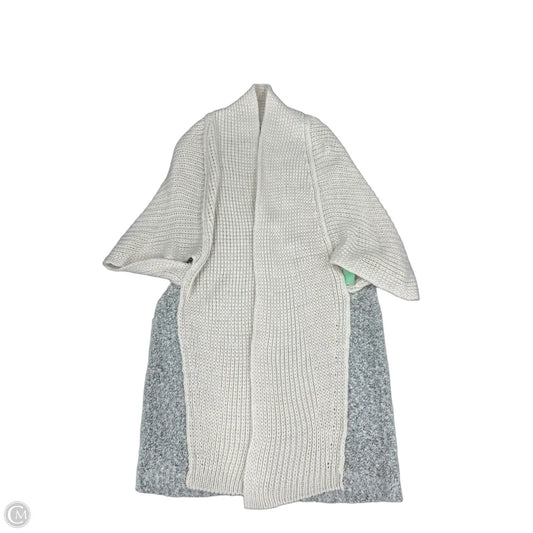 Cardigan By Elan In Grey & White, Size: Os
