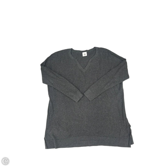 Top Long Sleeve By Cabi In Grey, Size: M