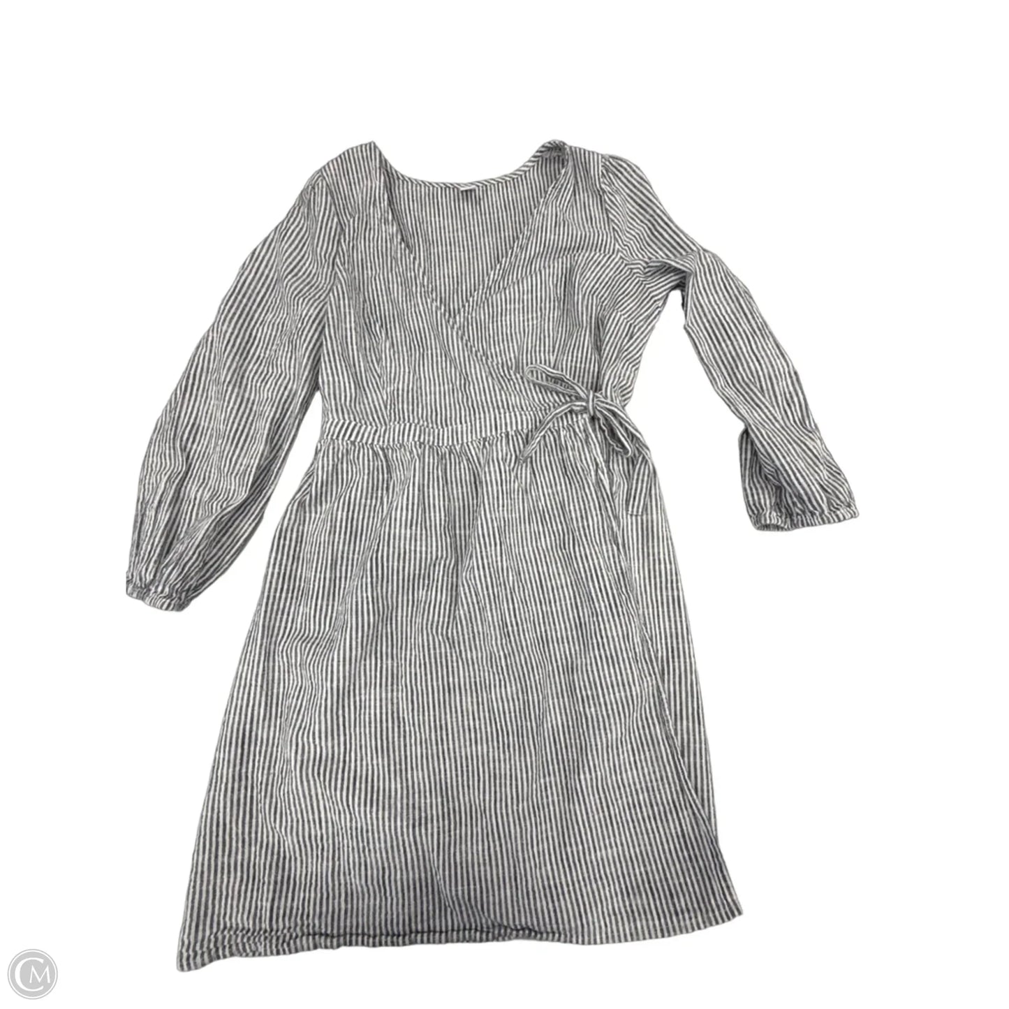 Dress Casual Short By Old Navy In Striped Pattern, Size: M