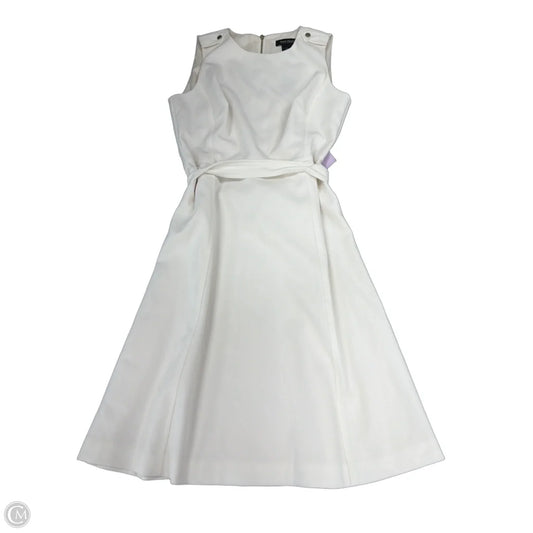 Dress Casual Short By White House Black Market In White, Size: S